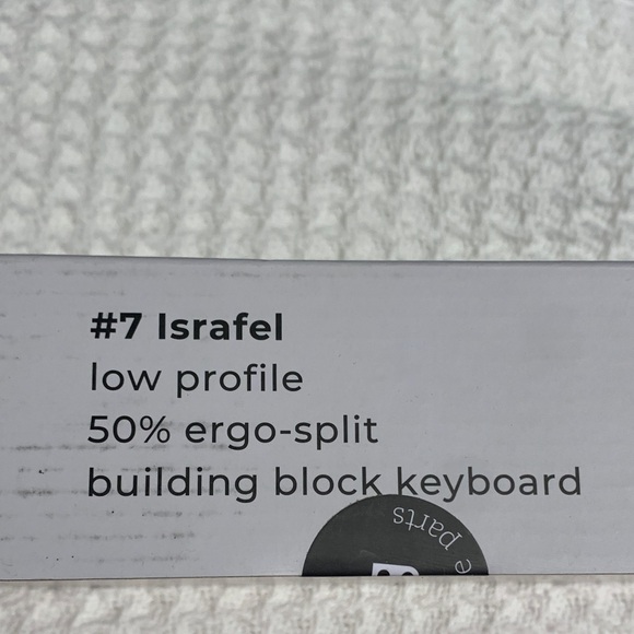 Low Profile Ergo-Split Keyboard - Picture 2 of 11
